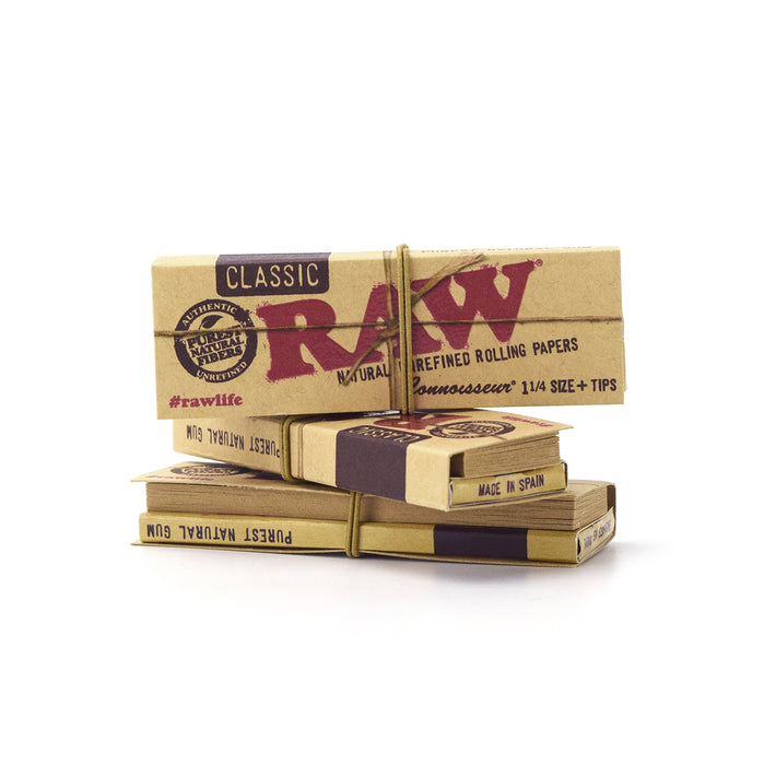 RAW CONNOISSEUR 1 1/4 SIZE WITH TIPS PAPER